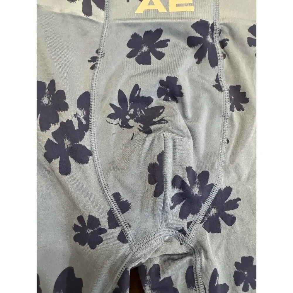 American Eagle Stealthmode boxer shorts navy blue floral print, size Medium
